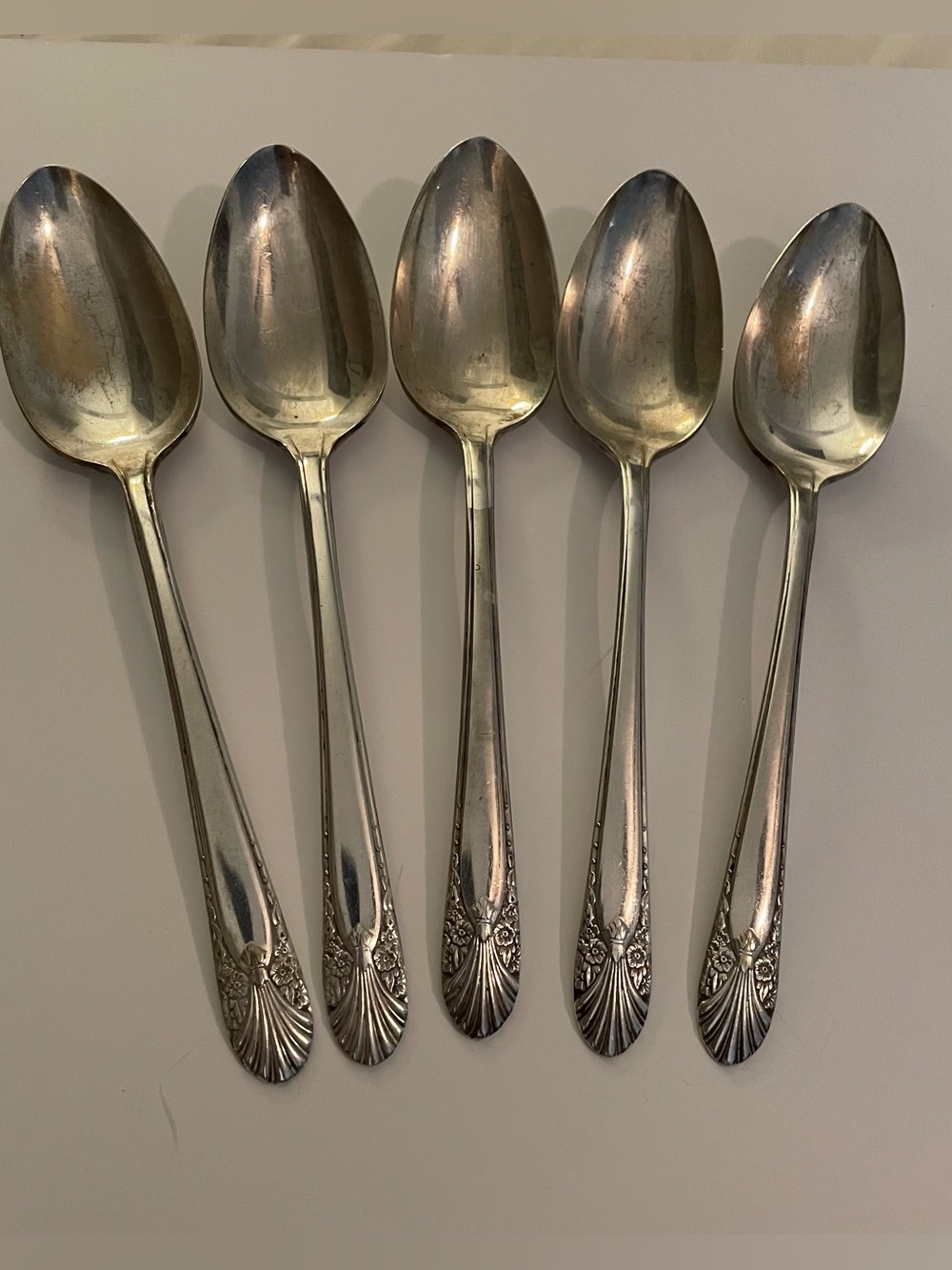 Vintage Crown 1939 Silver-plated Radiance Oval Soup Spoons Set Of 5